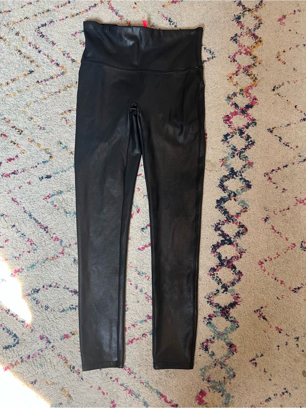 SPANX Faux Leather Leggings Medium Petite Black High Rise Shaping Skinny Pants